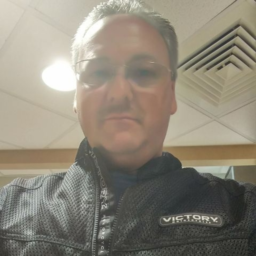 Meet your Posher, Wayne